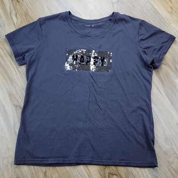 🔹️Cotton On Gray w/Sequined Happy Hangry Short Sleeve Top Medium - Picture 2 of 12